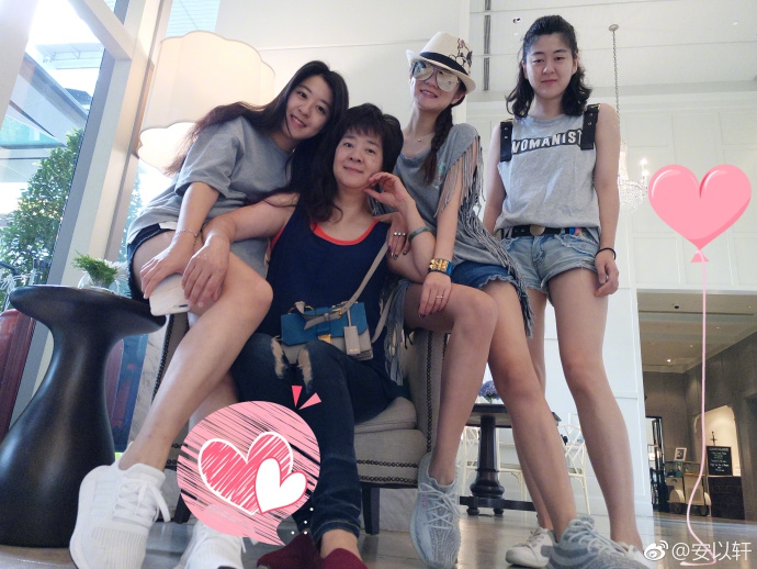 w3Hq-hhzsnec4674354.jpg
