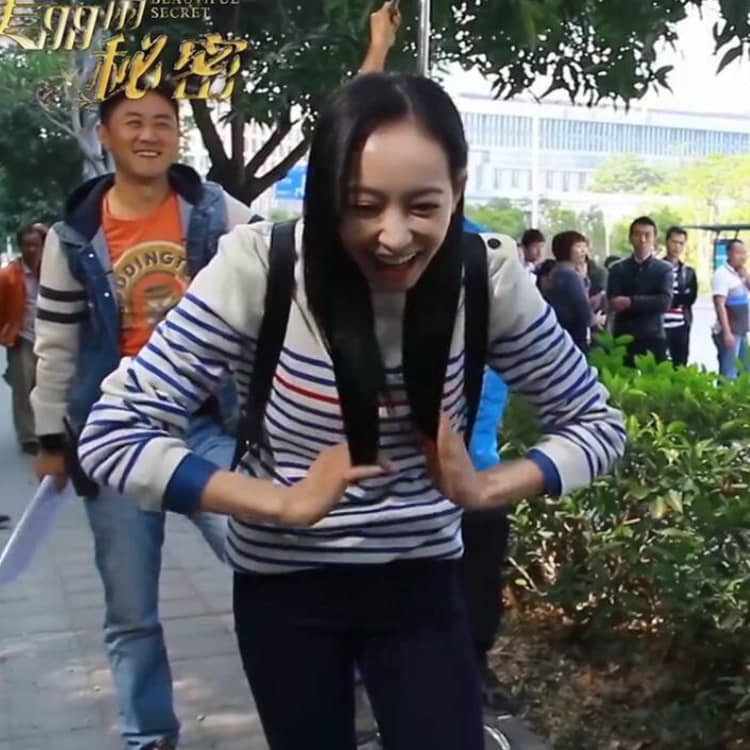 美丽的秘密姜美丽宋茜同款条纹时尚韩版女士毛衣针织衫