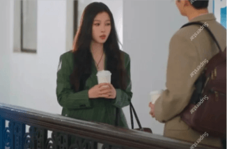 双轨虞书欣姜暮同款COACH/蔻驰女士气质休闲单肩手提包