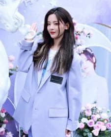 杨超越