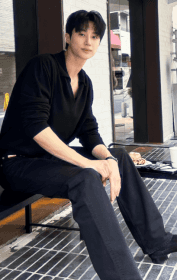 边佑锡(Byeon Woo-seok)